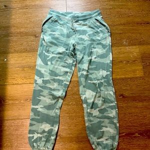 Green camo pants